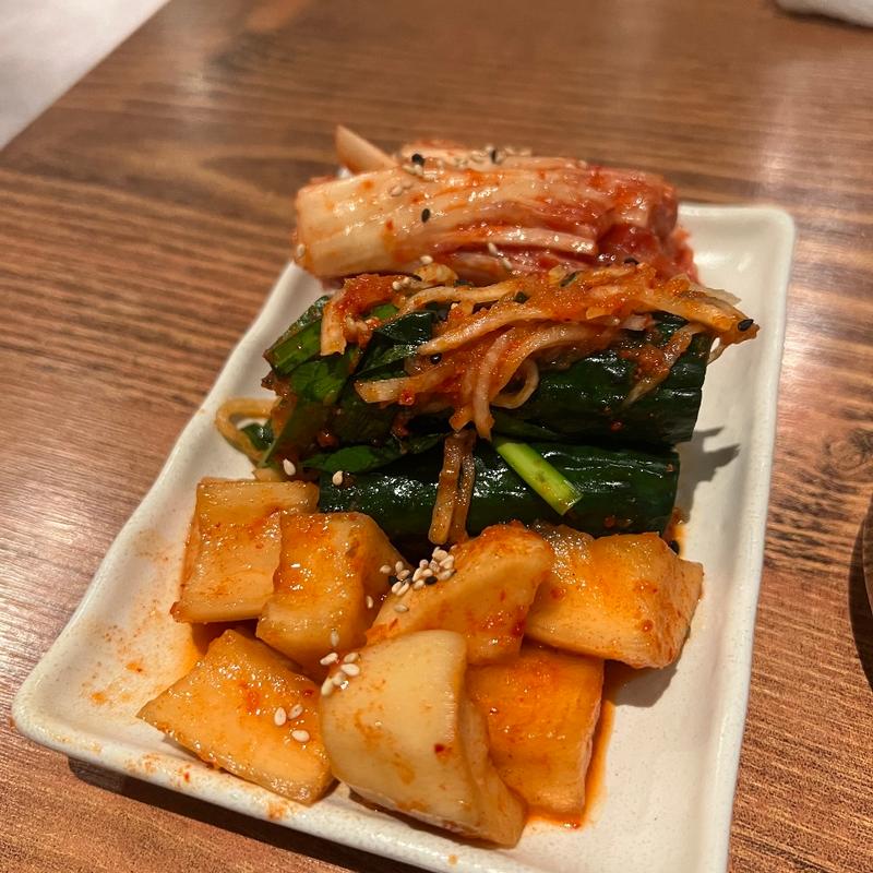 キムチ盛り合わせ(Nangman_29)