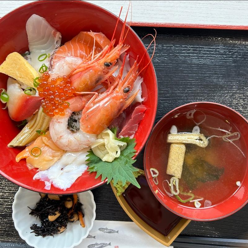 大漁丼(塩釜海の駅)