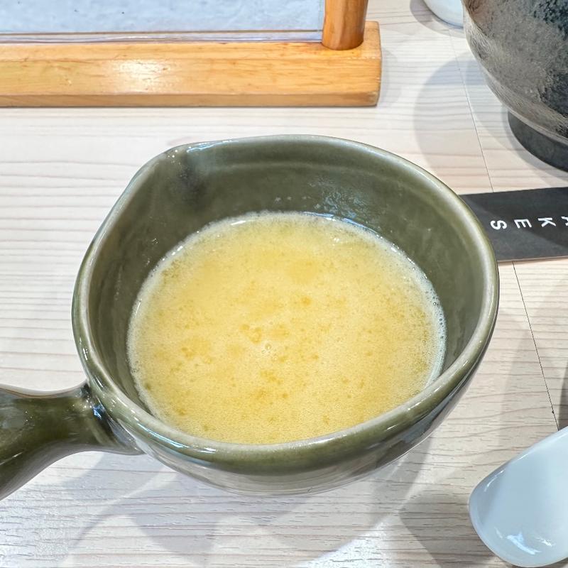 濃厚鶏白湯（本日の割りスープ）(ラーメン専科 竹末食堂)