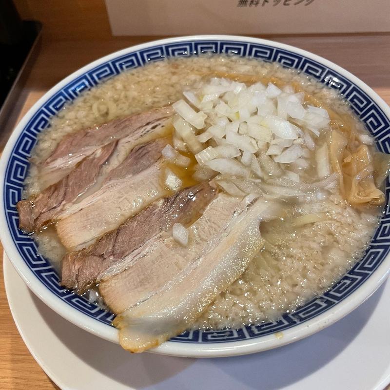 背脂中華玉ねぎ(新潟発祥らーめん なおじ南林間店)