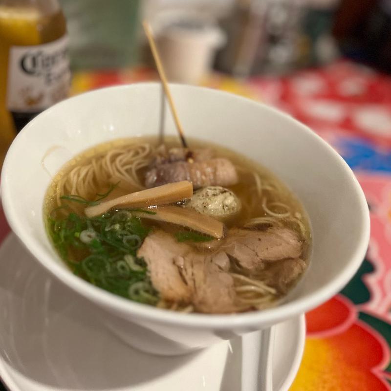 ぺぺ塩デラックス(ペペラーメン)