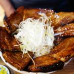 【大盛】豚バラの豚丼(元祖豚丼屋 TONTON 六本松駅前店)