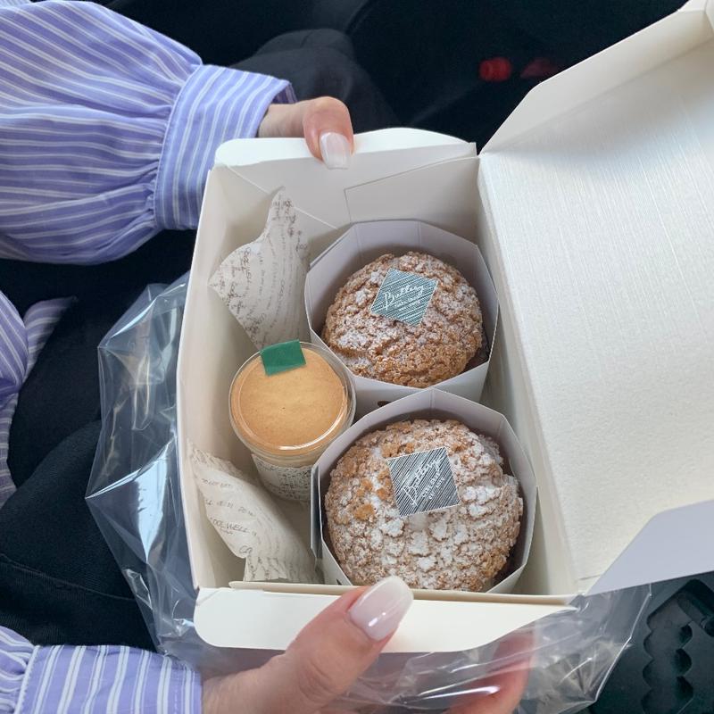 バターシュークリーム(Buttery)