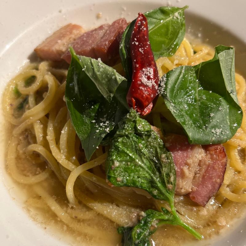 ベーコンとバジルのアンチョビアーリオオーリオ(binwan 2nd)