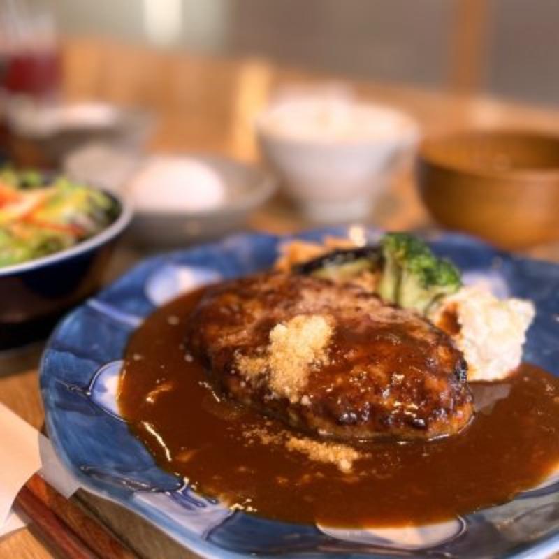 (山本のハンバーグ 尾山台研究所)