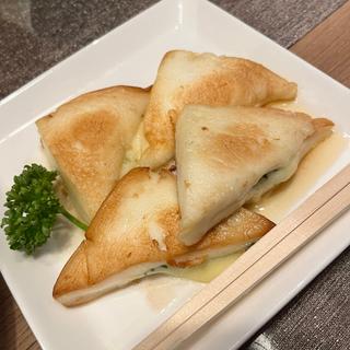 はんぺんバター焼き(酒・肴 五・八【ごっぱち】)