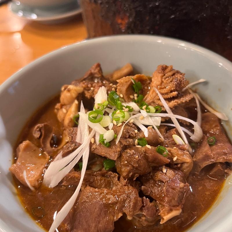 牛すじ煮込み(炭火焼肉ホルモン小町 新川店)