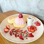 いちごパンケーキ