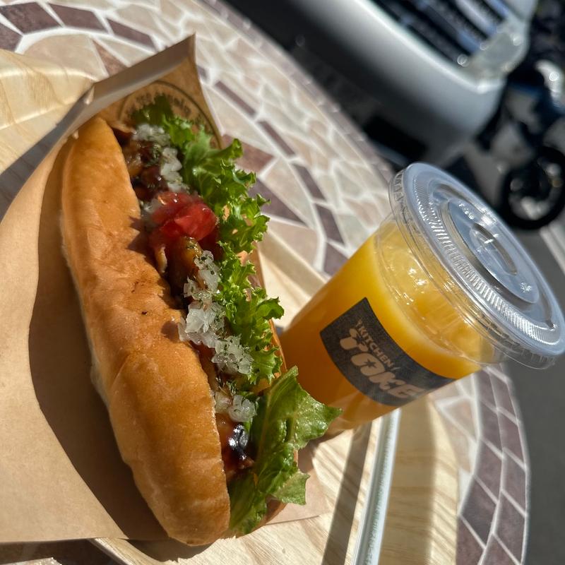 照り焼きドック＆オレンジジュース(本城５５４−１)