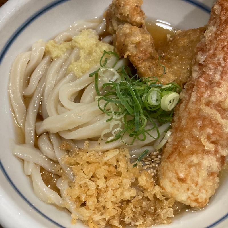 ぶっかけ小＋鳥天＋ちくわ天(トウキョウライトブルーホンゴウスリー)