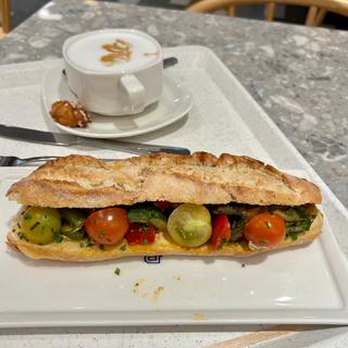 ベジタリアンバゲット(Paris Baguette Kensington High Street)