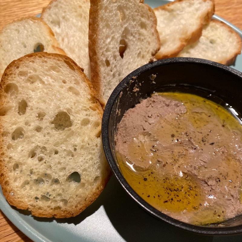 白レバーのレバーパテ(葡萄酒&SAKE 中川食堂)