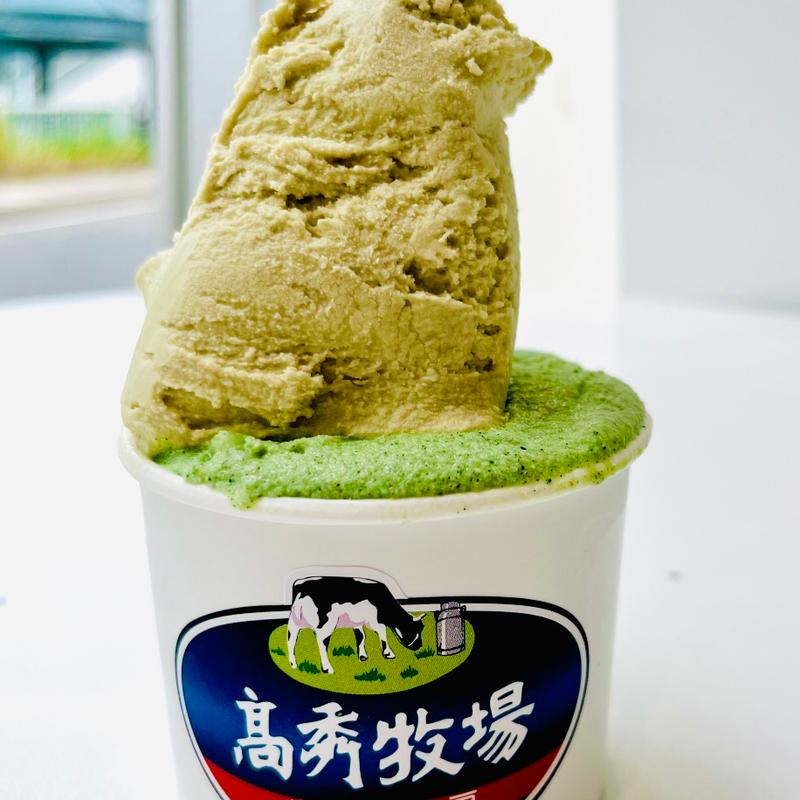 ジェラート(牛かうばっか 高秀牧場のじぇらーと屋さん)