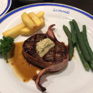 ヒレステーキ定食(ル・モンド新宿店)
