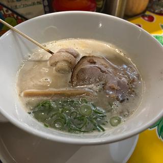 ぺぺ塩白湯(ぺぺらーめん )