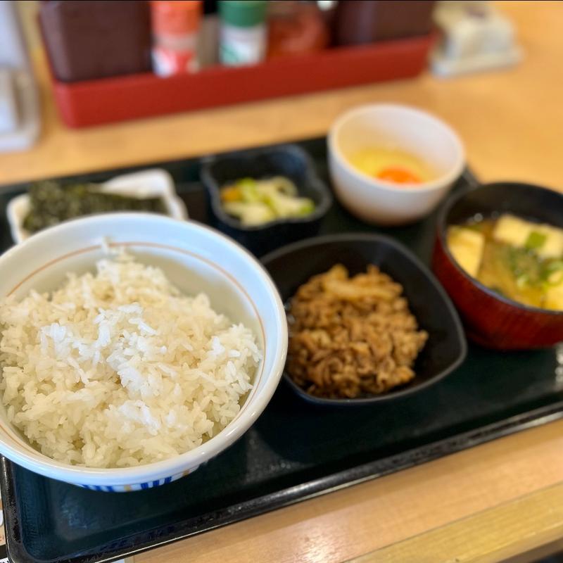 こだわり卵の牛小鉢朝食(なか卯 すすきの西店 )