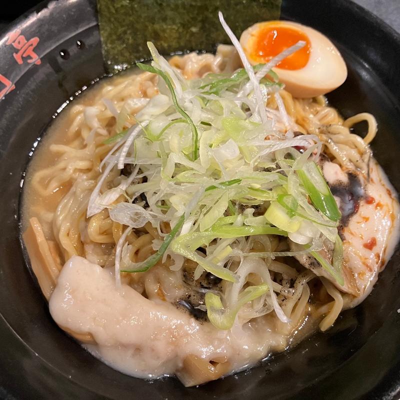 とんこつ中盛り(春日亭 川崎店)