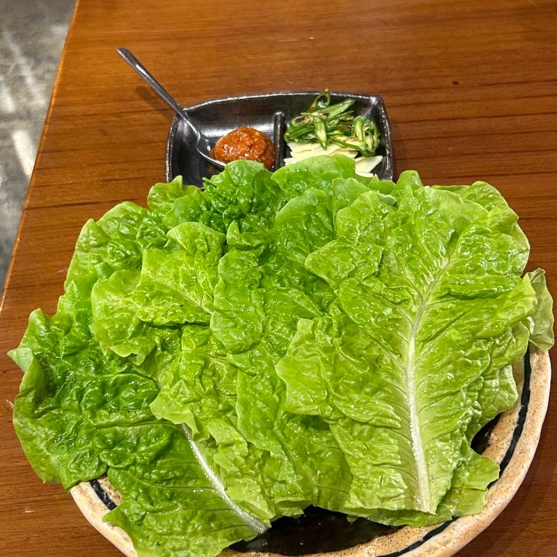 サンチュ(肉の頂 川崎店)