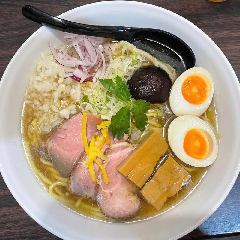 淡 煮干し中華そば(亀我楽（きがら）)