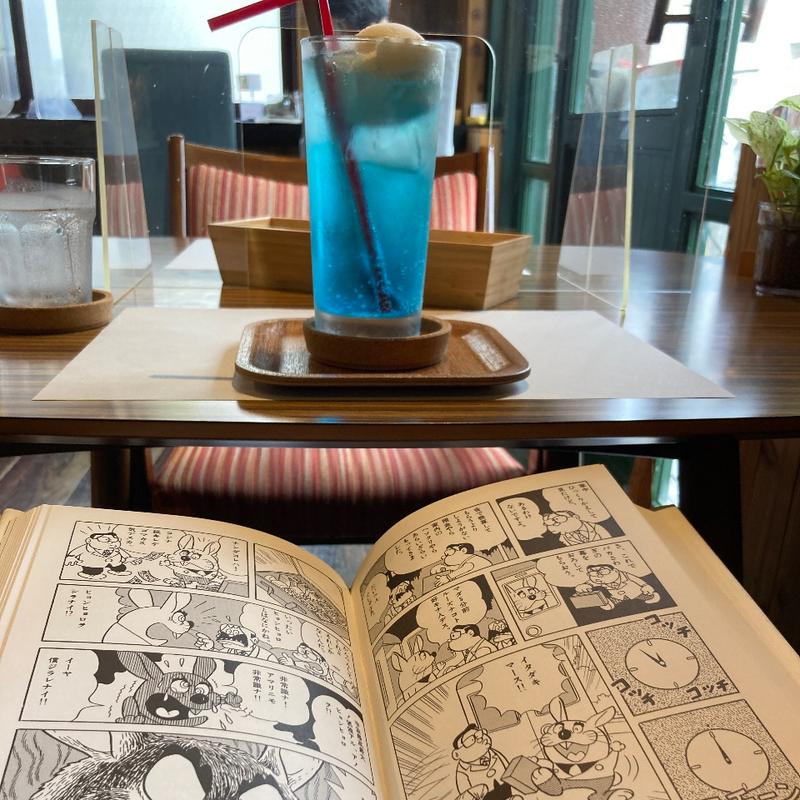 クリームソーダ (BookCafe ヨミヤスミ)