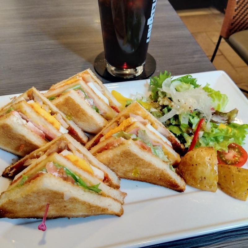 クラブハウスサンド（スープ、ドリンク付）(アンジェリーナ 氷川台店)