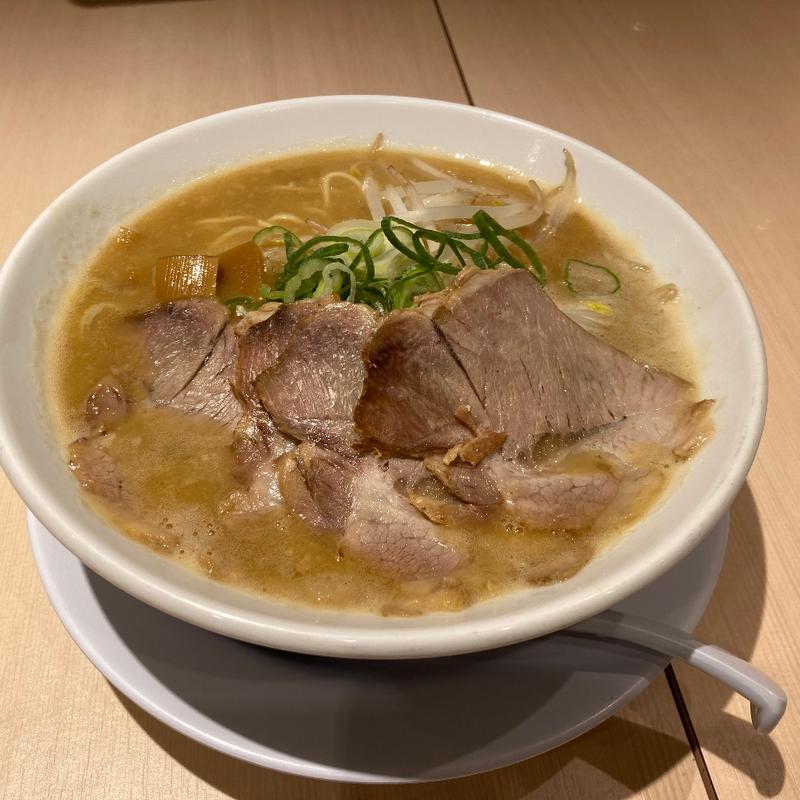 信長ラーメン(京都拉麺 信長 四条河原町店)