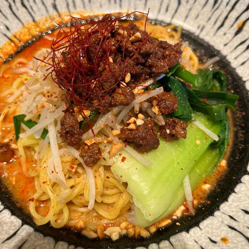 (SCeNT HOUSE DEN 丸の内)