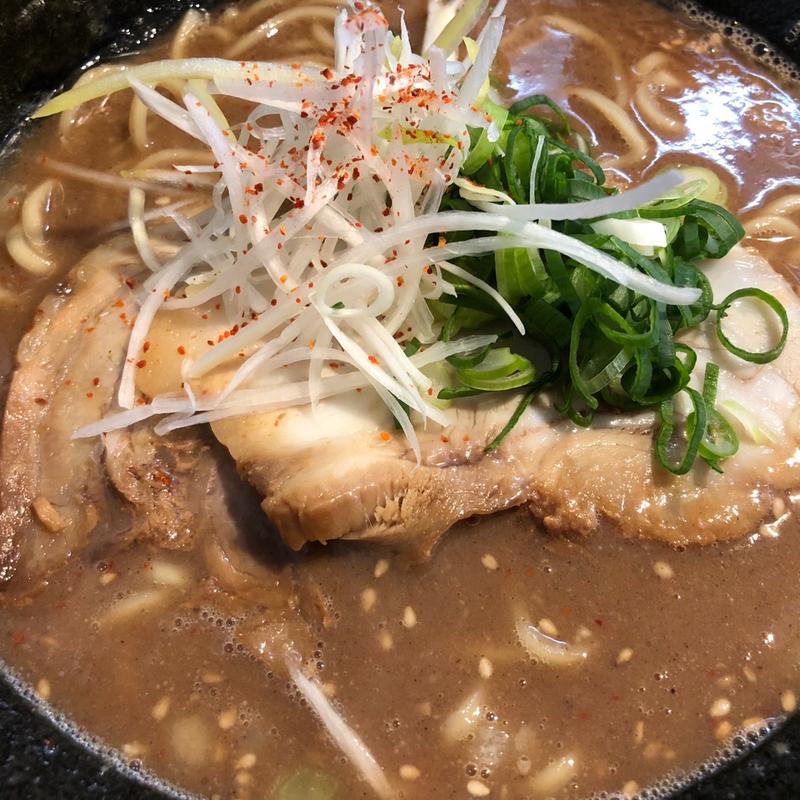 濃香魚介とんこつ(ドン．チードル )