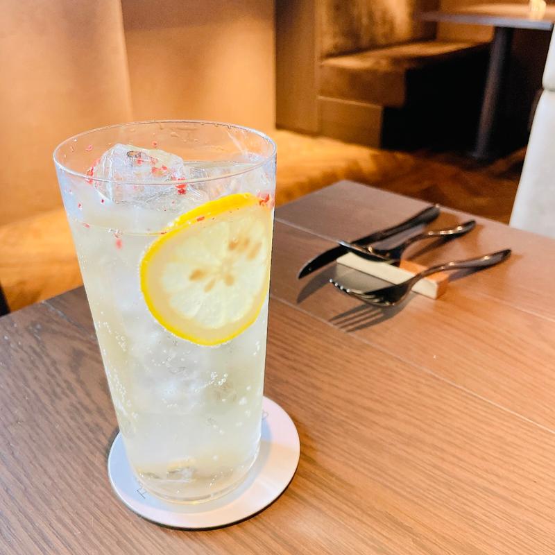 ピンクペッパーハイボール(Lamb bistro & Wine bar ｜BISTRO PRIME LAMB (プライム ラム))