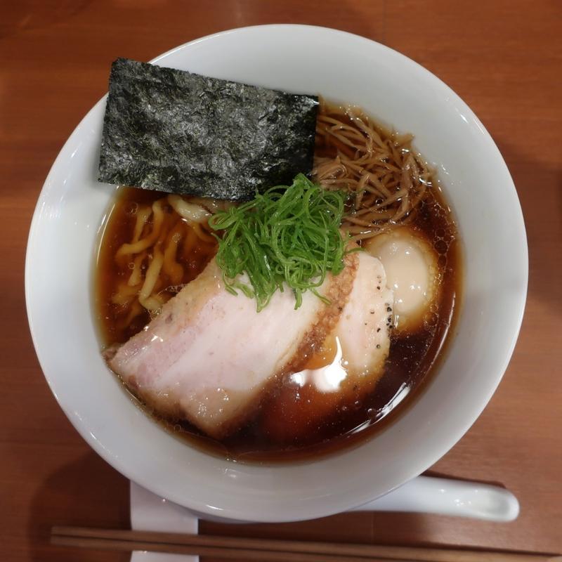 味玉ラーメン(醤油)(自家製手もみ麺 鈴ノ木)