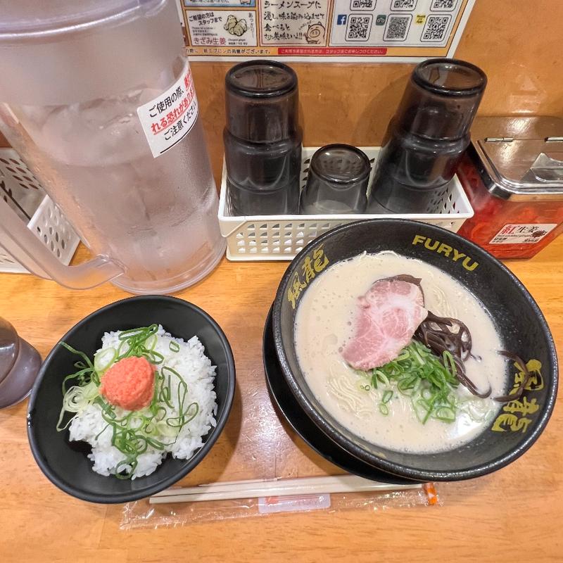 (とんこつラーメン 博多風龍 池袋東口店)