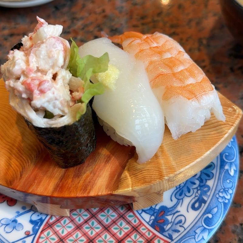 本日のおすすめ三種盛り(回転すし北海道 湖山店 )