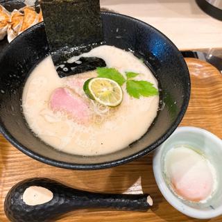ゆた花麺(鶏パイタン)(麺や ゆた花)