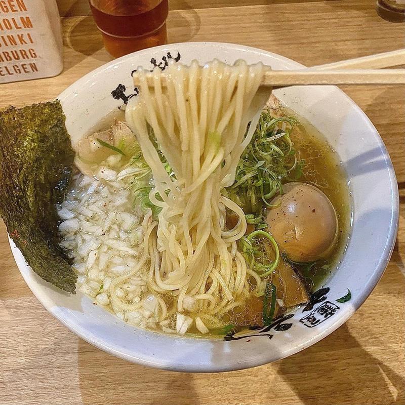 塩煮干しそば&焼きめし(麺屋 丈六)