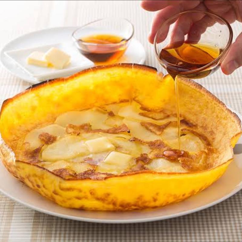 ジャーマンアップルパンケーキ（バター＆メイプルシロップ付き）(オールデイダイニング　オリガミ （ORIGAMI）)