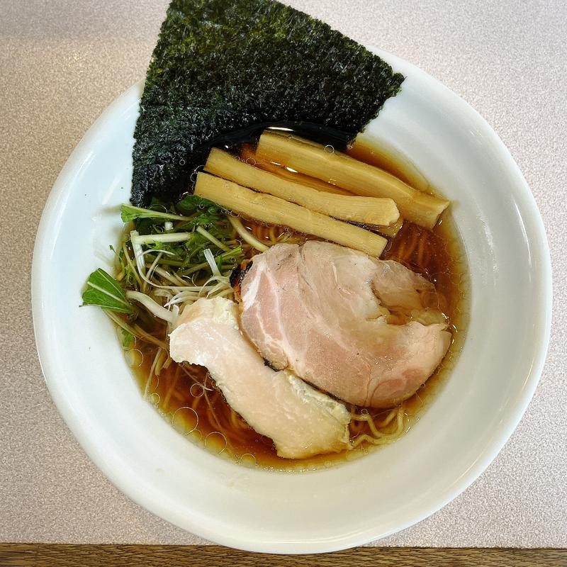 醤油らぁめん(麺酒食堂 ひだりうま)