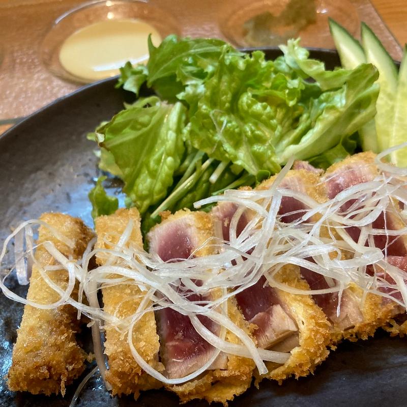 マグロのレアカツ(海鮮居酒屋 酒組 新小岩)