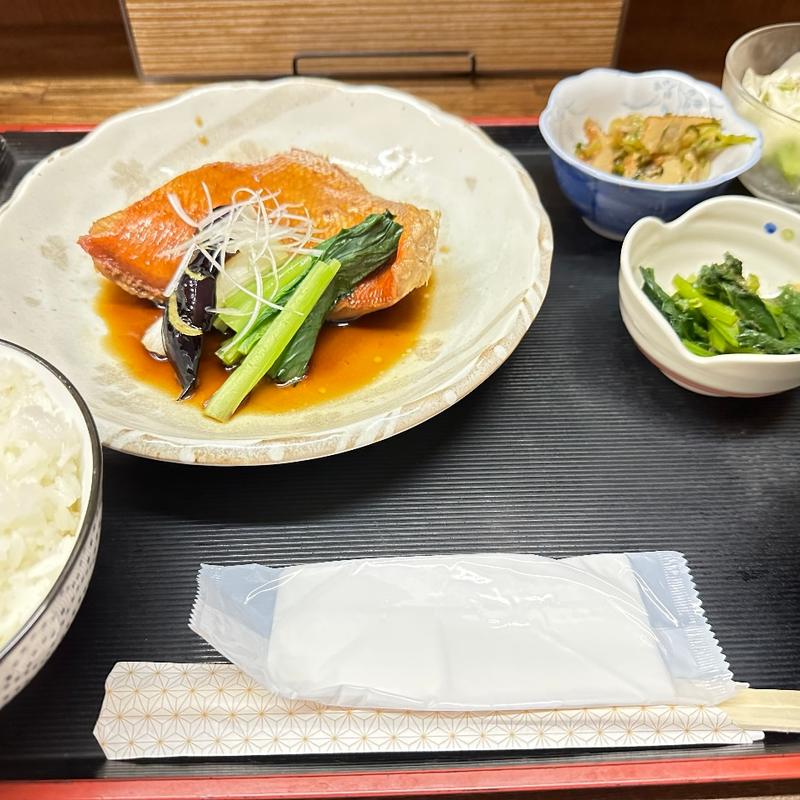 金目の煮付け定食(伊勢屋)