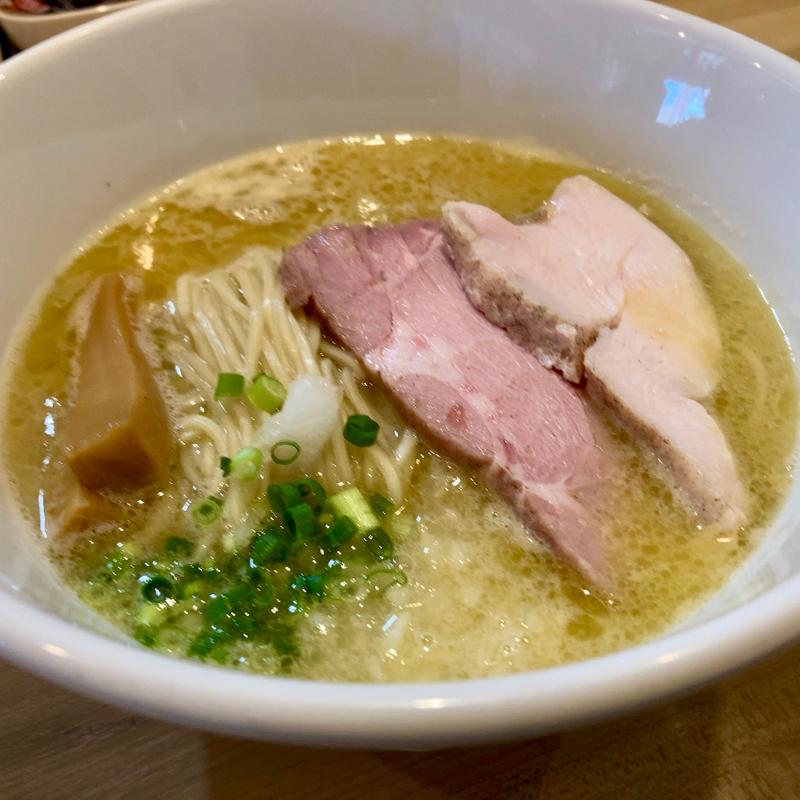 イズムの鶏そば(麺堂イズム)