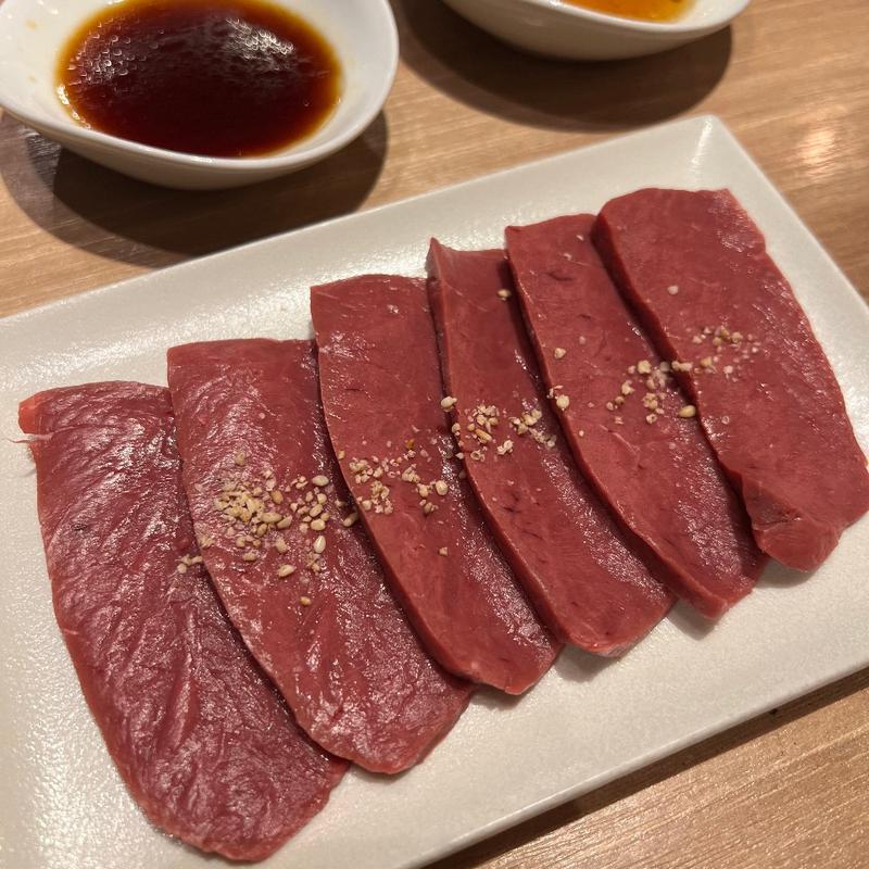 ハツ刺し(ホルモンとく 中目黒)