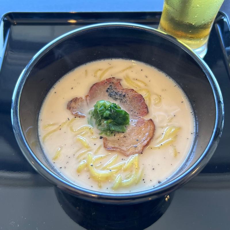 とんこつラーメン(ANAラウンジ 成田空港第5サテライト （ANA LOUNGE）)