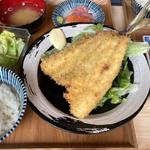 Bigアジフライ定食(魚河岸食堂わがや)