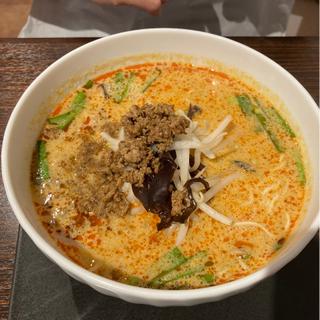 名物魚出汁坦々麺(美虎　熱海)