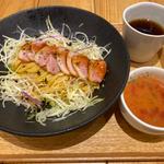 (こなな 有明ガーデン店)