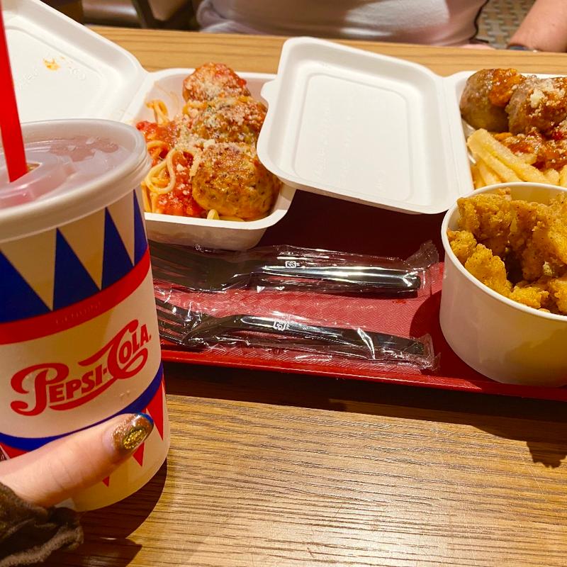 (スーザンズ ミートボール 日比谷)