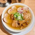中華そば塩、トッピングチャーシュー(中華そば やなぎや)
