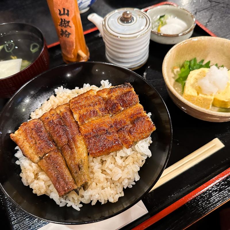 鰻まむし定食(森重(もりじゅう))
