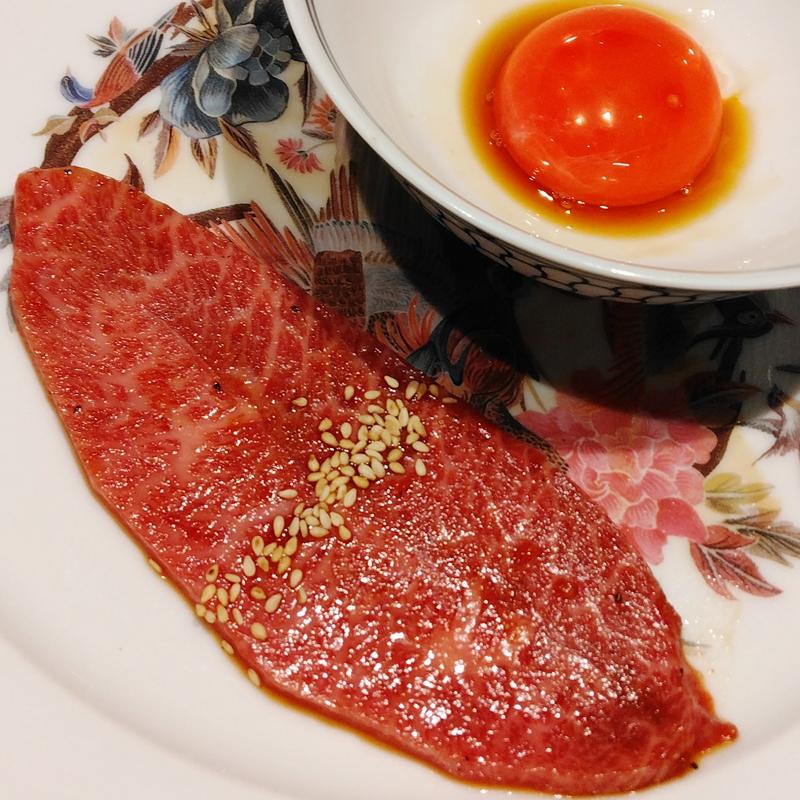 上ミスジ 龍の卵(焼肉にくずき)