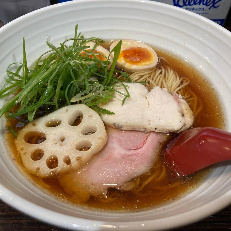 黒系中華そば(中華そば糸)