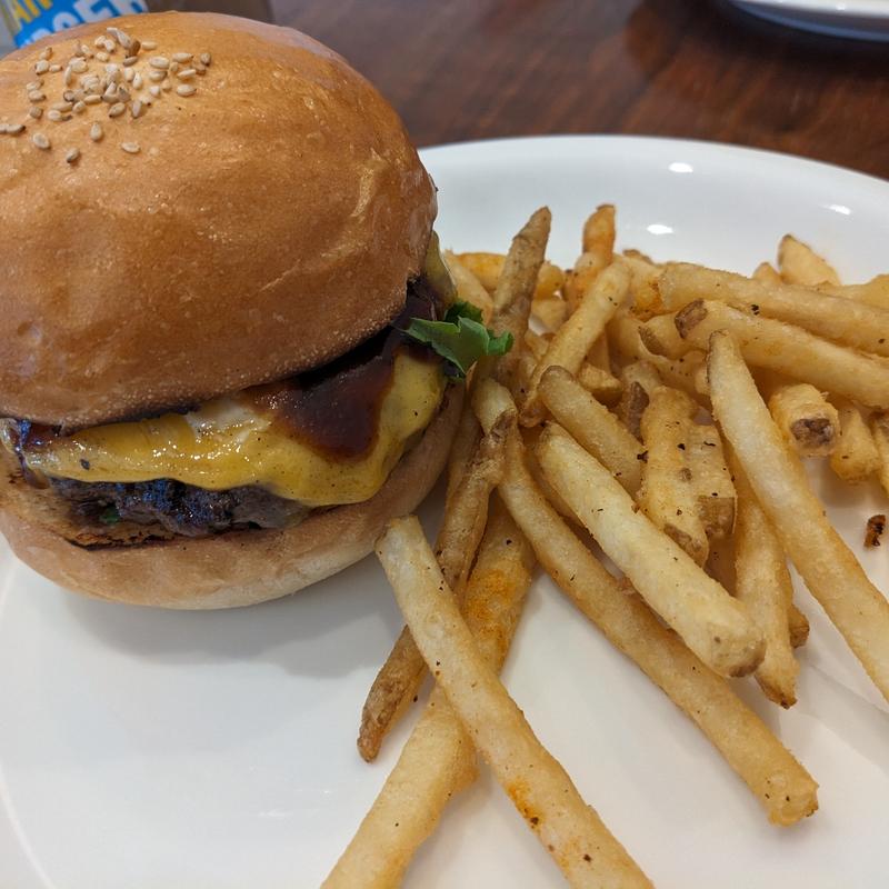 バーベキューチーズバーガー(マティーニバーガー)